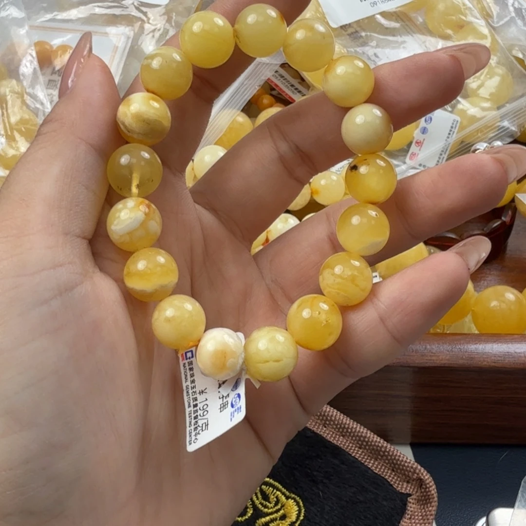 未镶嵌琥珀珠宝奇石