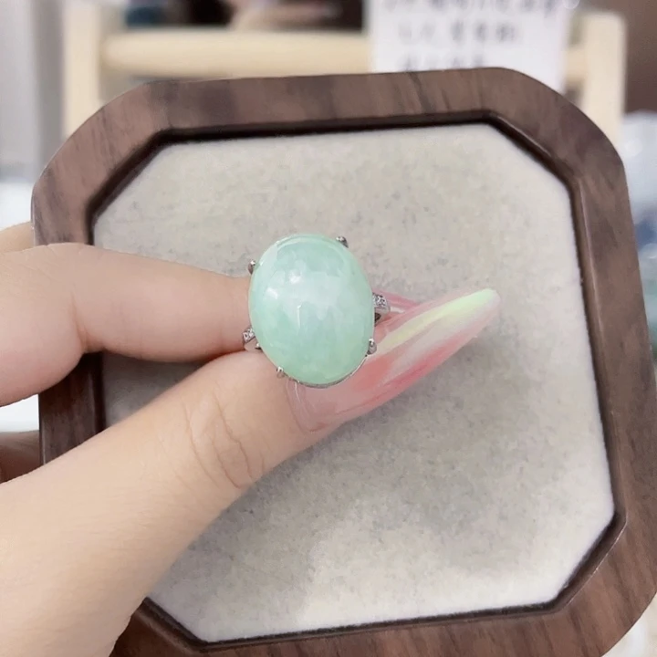 金***豆翡翠未镶嵌颈饰天然翡翠Ａ货