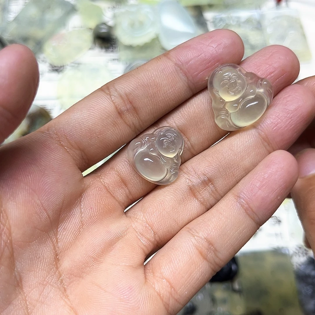 合金蛇纹石玉颈饰