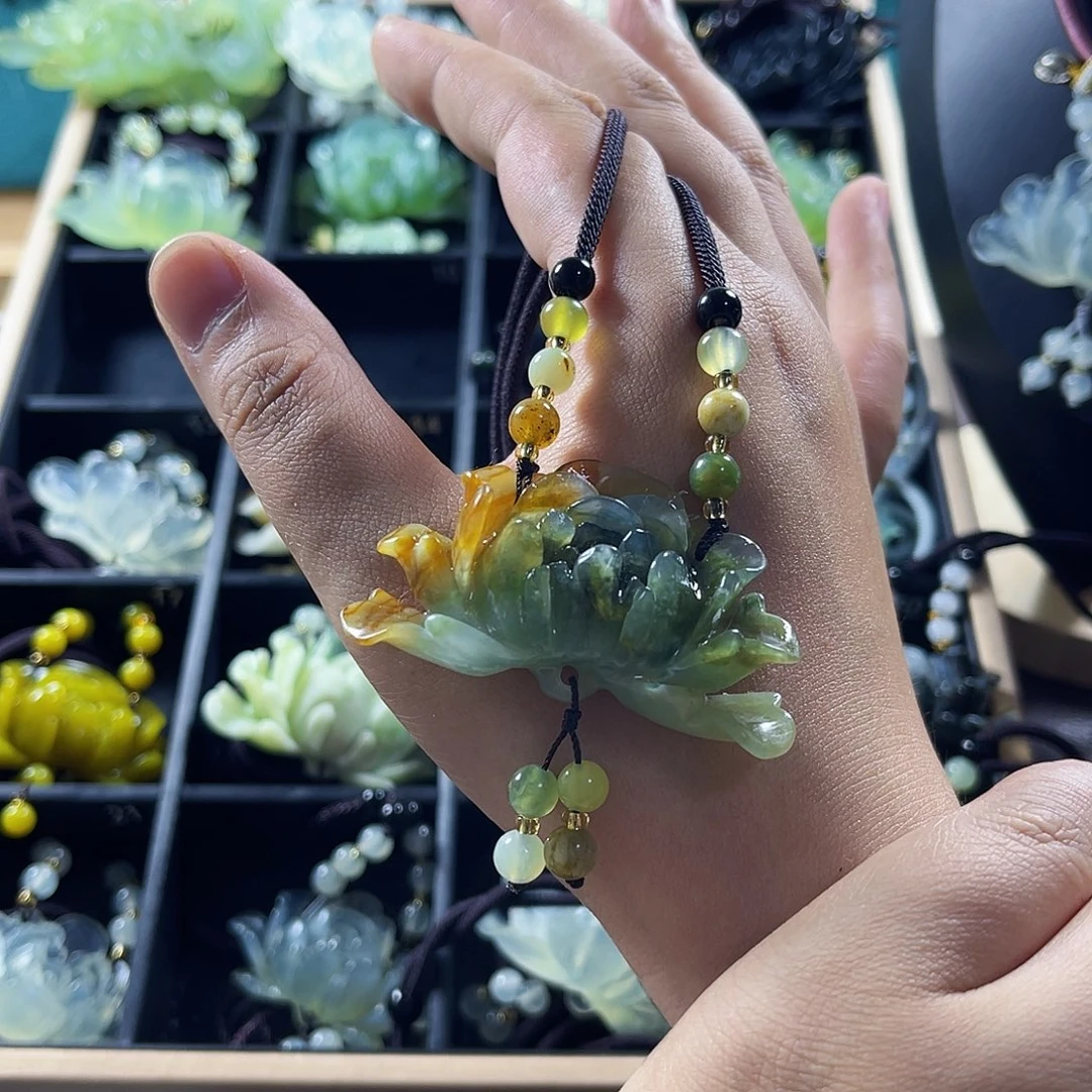 蛇纹石玉合金颈饰10