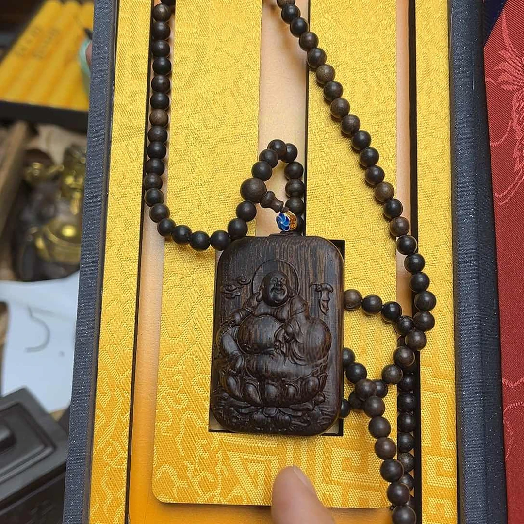 大叶紫檀（黑酸枝木类）