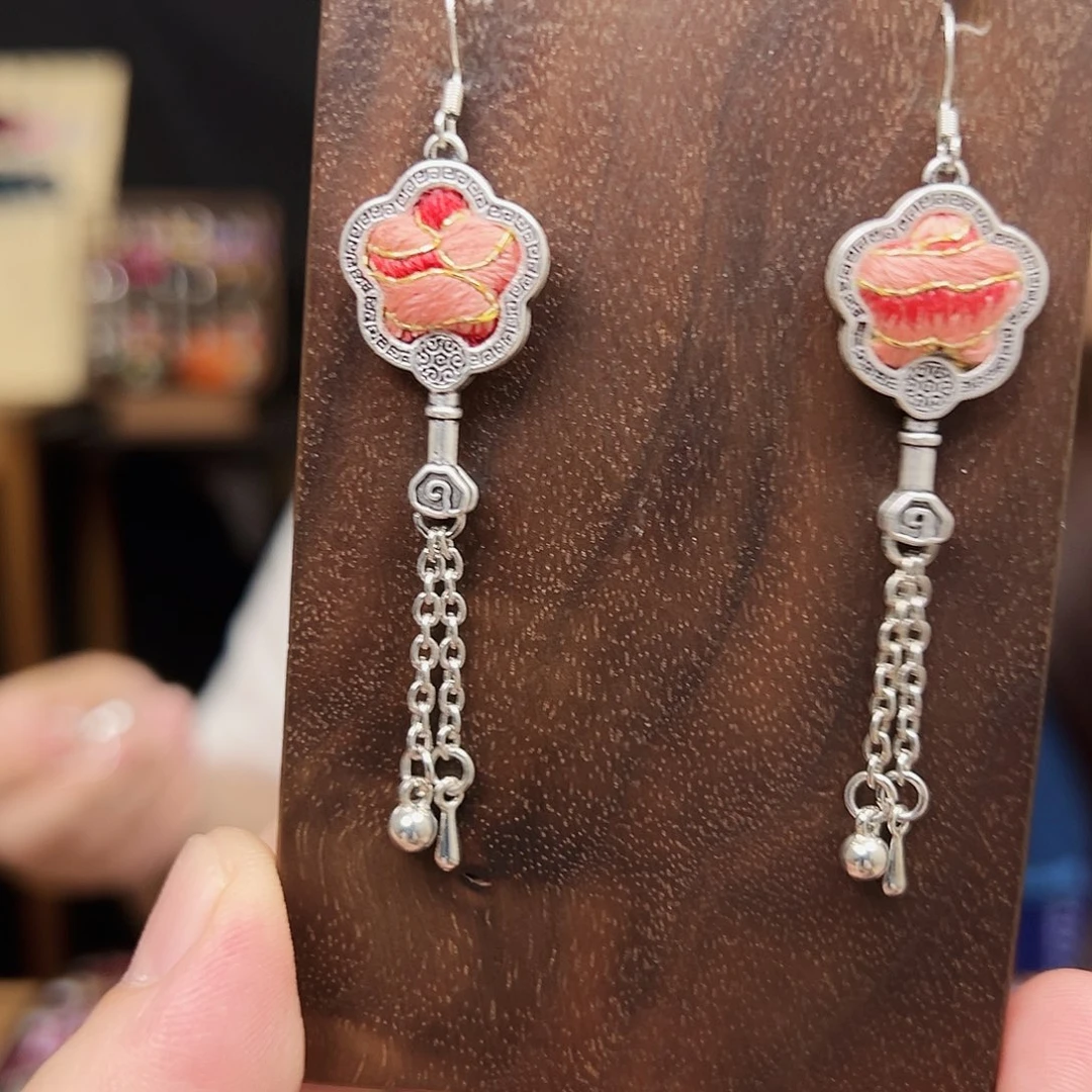 黄铜925银布艺手工刺绣