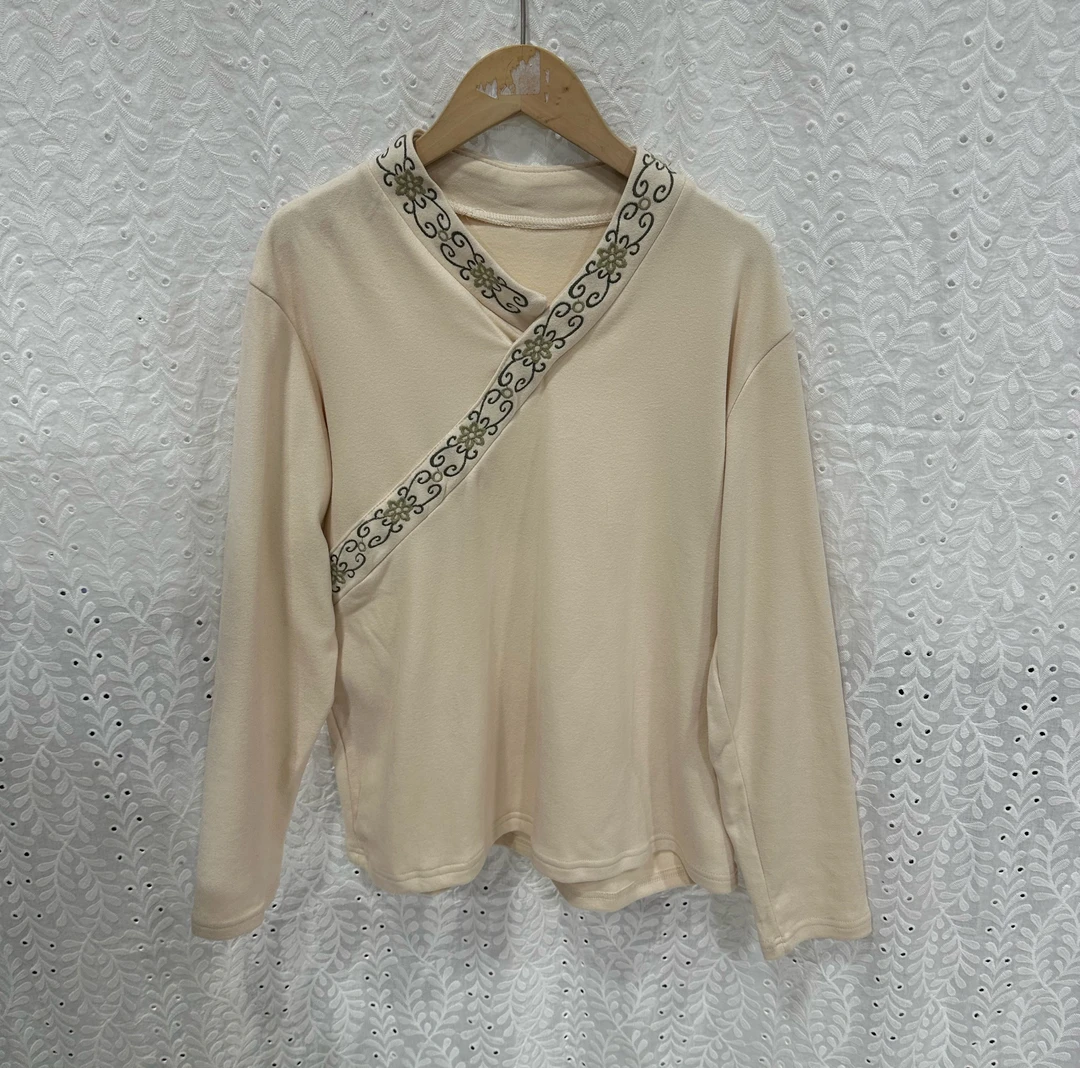 KK秋冬新款宽松刺绣民族中国风复古文艺刺绣上衣8853