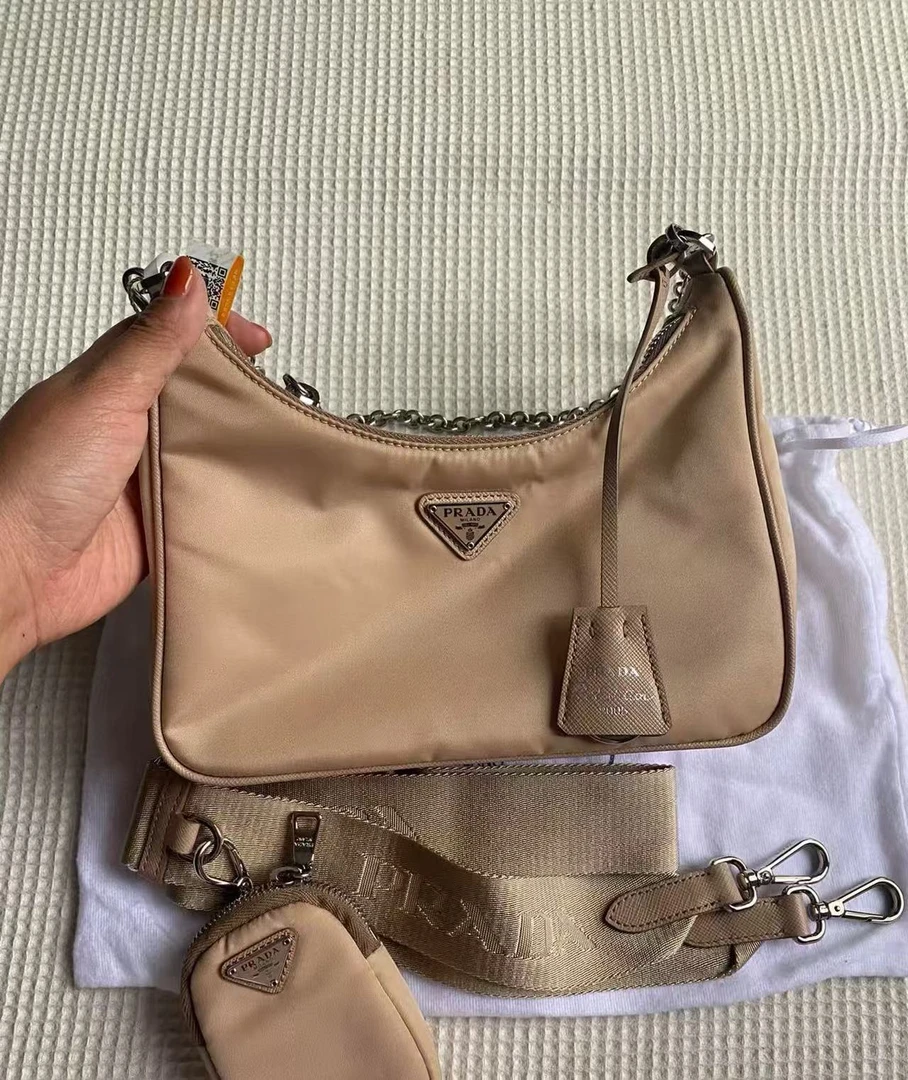 95新 Prada/普拉达 GGS普拉达三合一奶茶色银扣尼龙单50179179