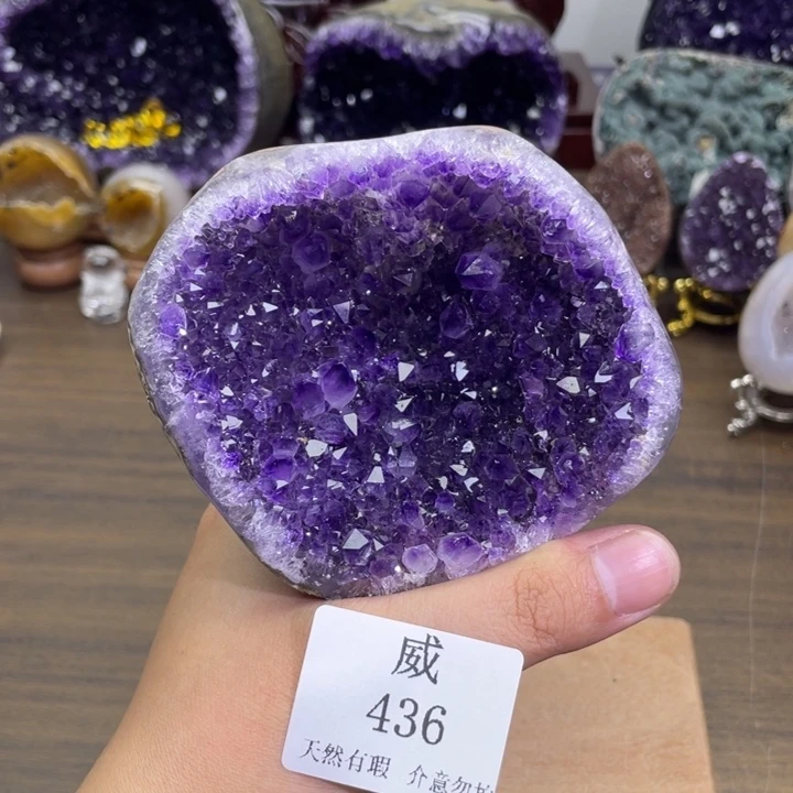 未镶嵌珠宝半成品水晶