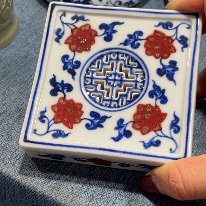 阿***i陶其他源思陶瓷有限公司