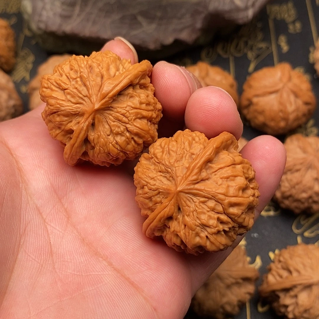 把件文玩核桃雨花石狮子头