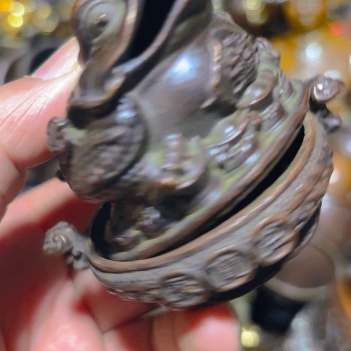 铜的。全清了。一件不留！不磨叽