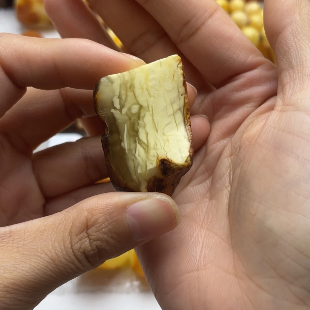 闲***事定制琥珀未镶嵌蜜蜡订制珠子