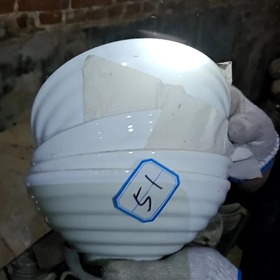 陶瓷盘子碗啥都有