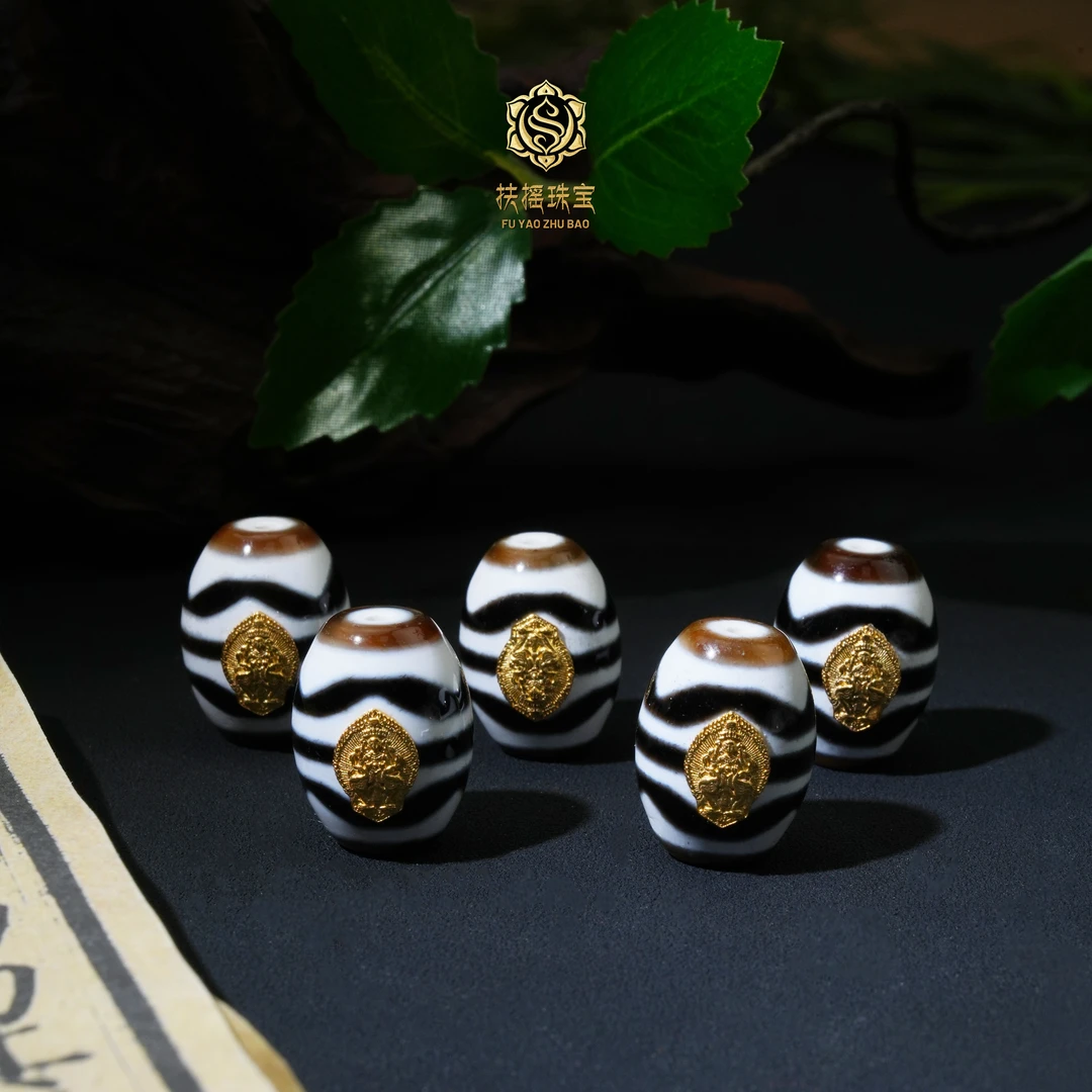 扶摇臻选|18K金镶扎基双牙牙达洛玛瑙吊坠多样性发一个68