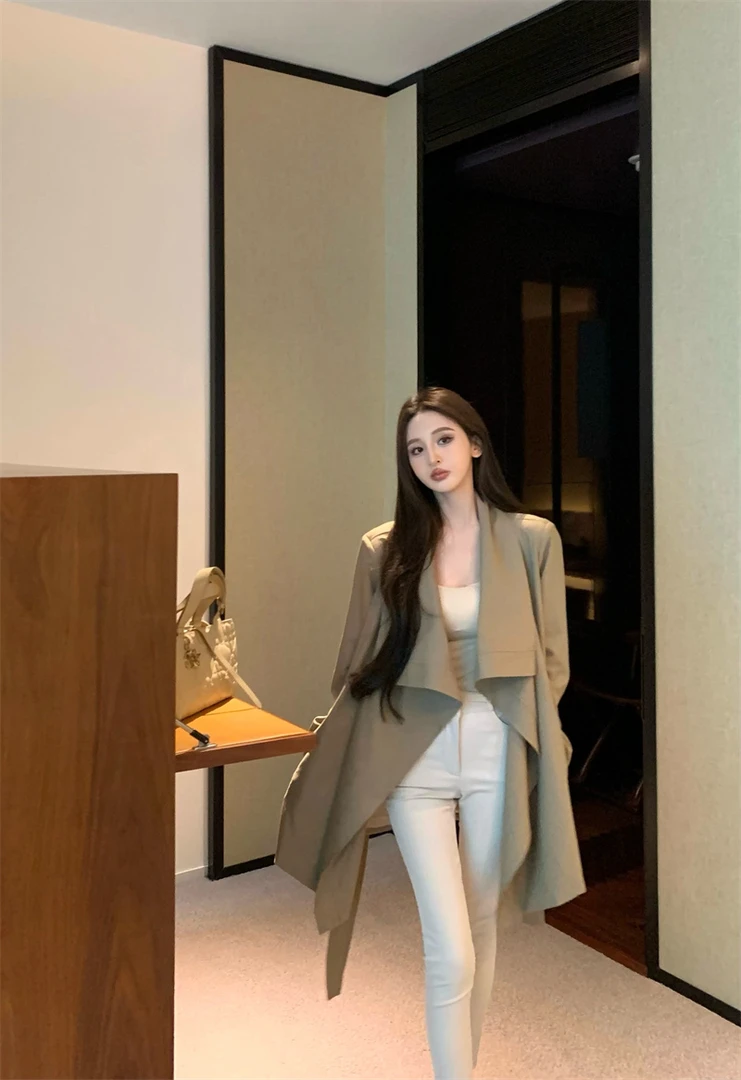 新款不规则复古大翻领宽松风衣外套女中长款气质英伦风大衣
