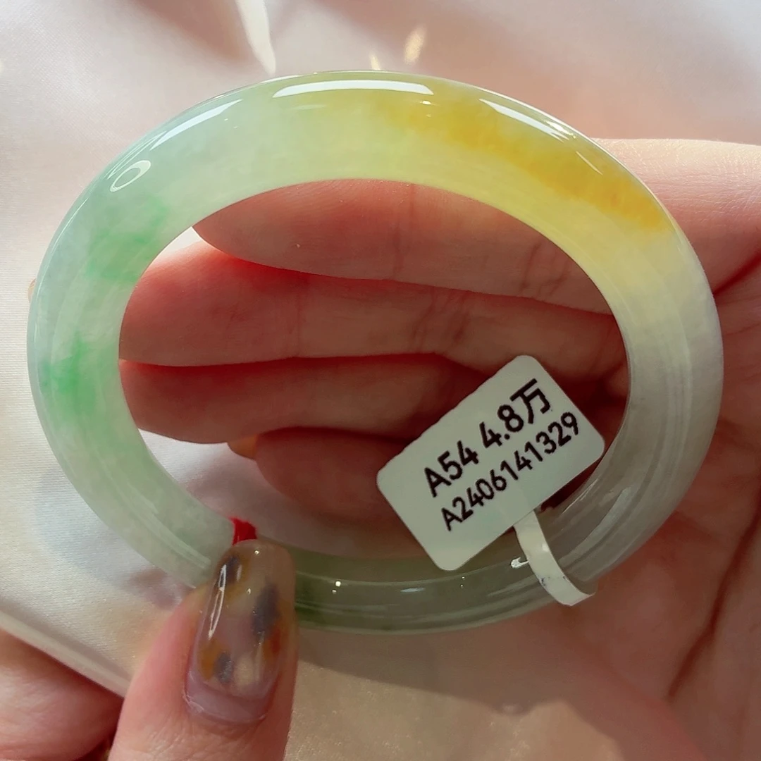 翡翠未镶嵌手镯（圆镯）22（63号）