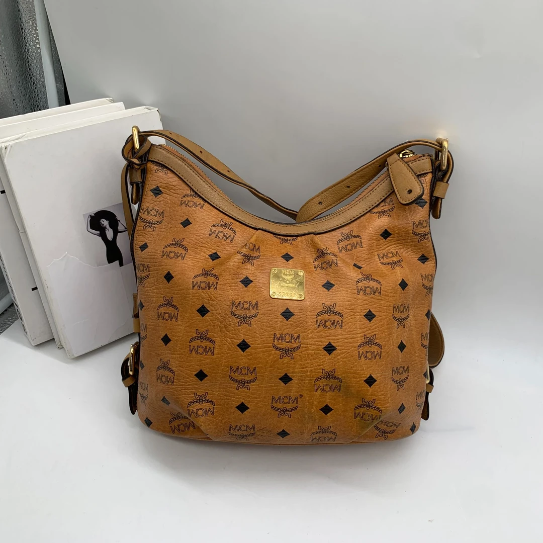 95新 MCM 干邑色HOBO包/WJ10718026/8026