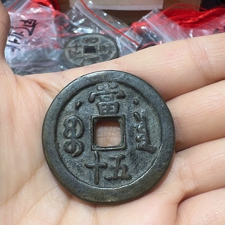 大***骑铜现代工艺品花钱