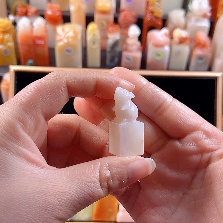 老挝石印石1.5厘米，老鼠