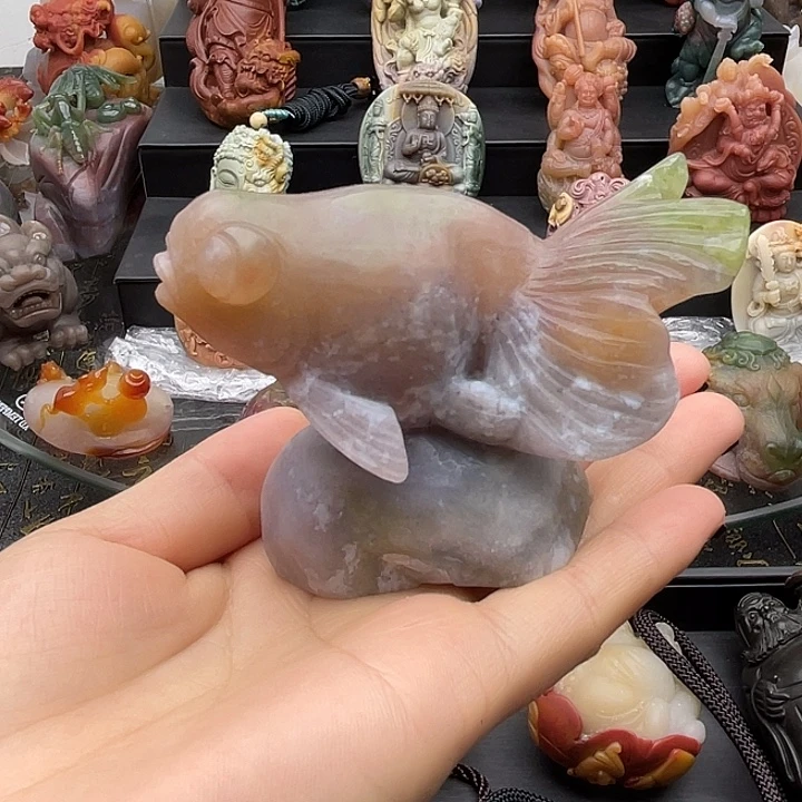 石英质玉未镶嵌摆件