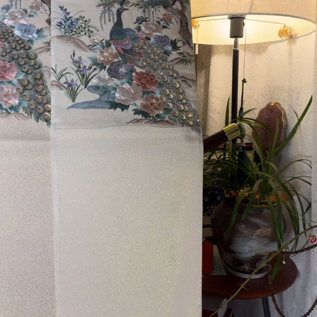 织绣桑蚕丝面料织金缎