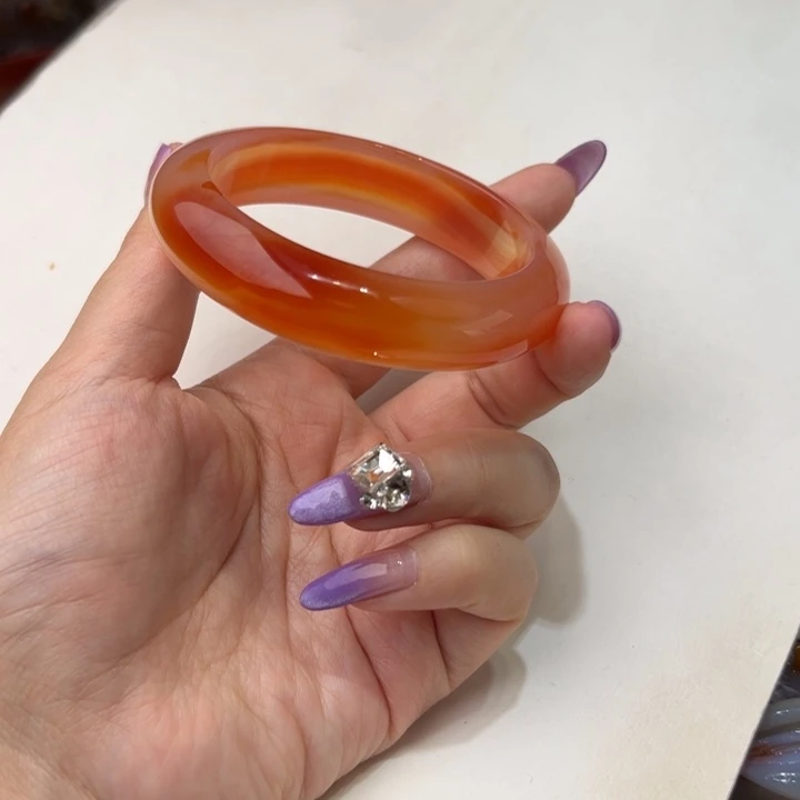 玛瑙/玉髓未镶嵌手镯