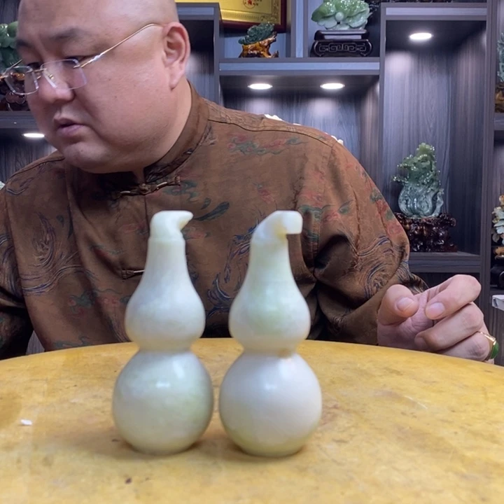 岫玉珠宝奇石未镶嵌