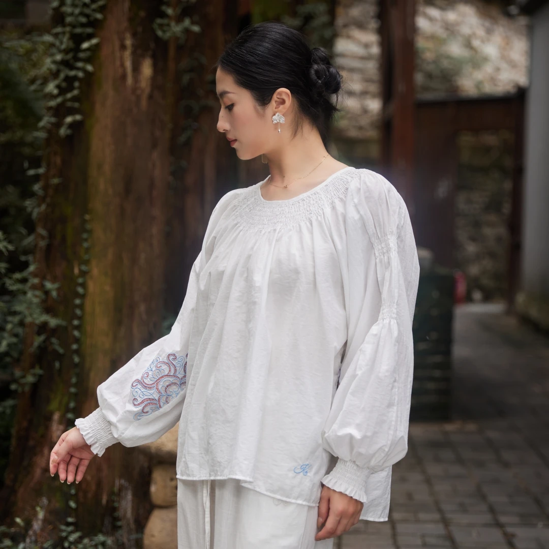 初衣织梦棉系列灵白绣间古典舞服上衣