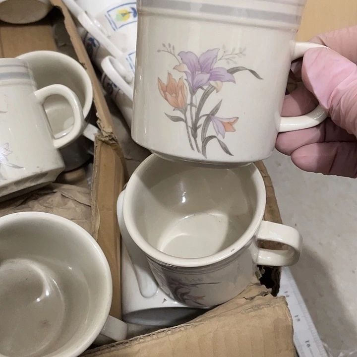 瓷片炻器瓷水杯2个 微瑕