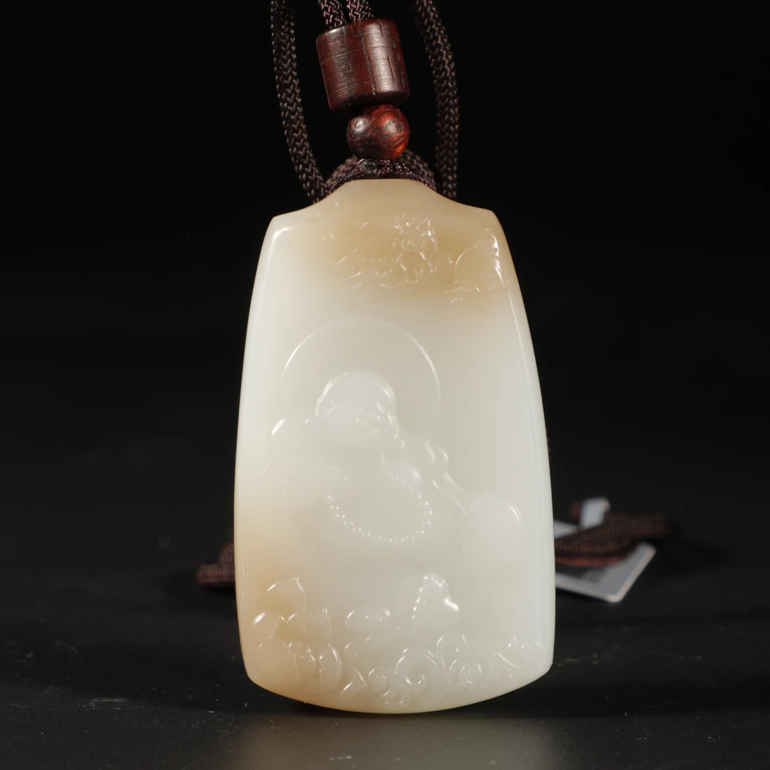 lot8824 和田玉俏糖色莲花弥勒佛/云南典藏