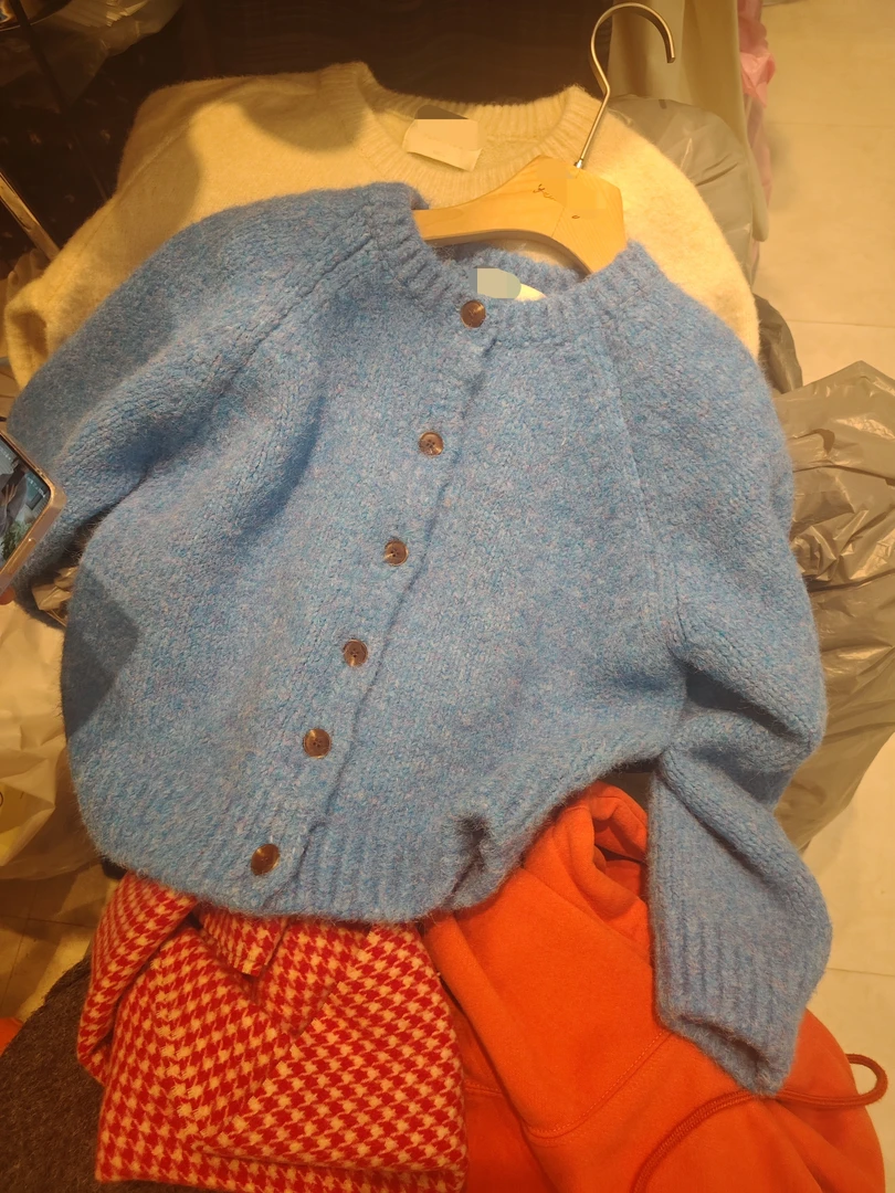 【李羊羊韩国东大门精选】新款百搭休闲ins毛衣开衫