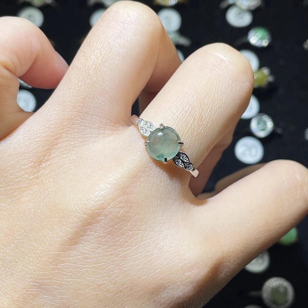 翡翠未镶嵌戒指戒指