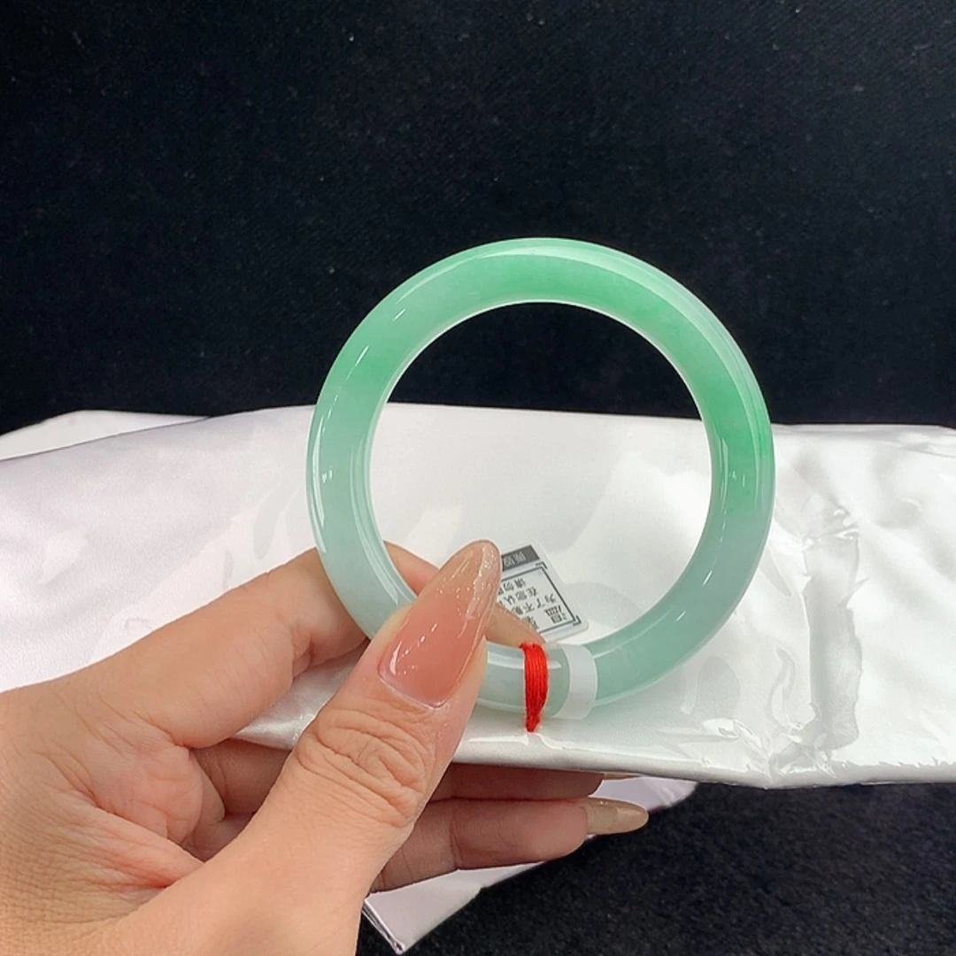 【闪购商品】未镶嵌手镯翡翠圆56