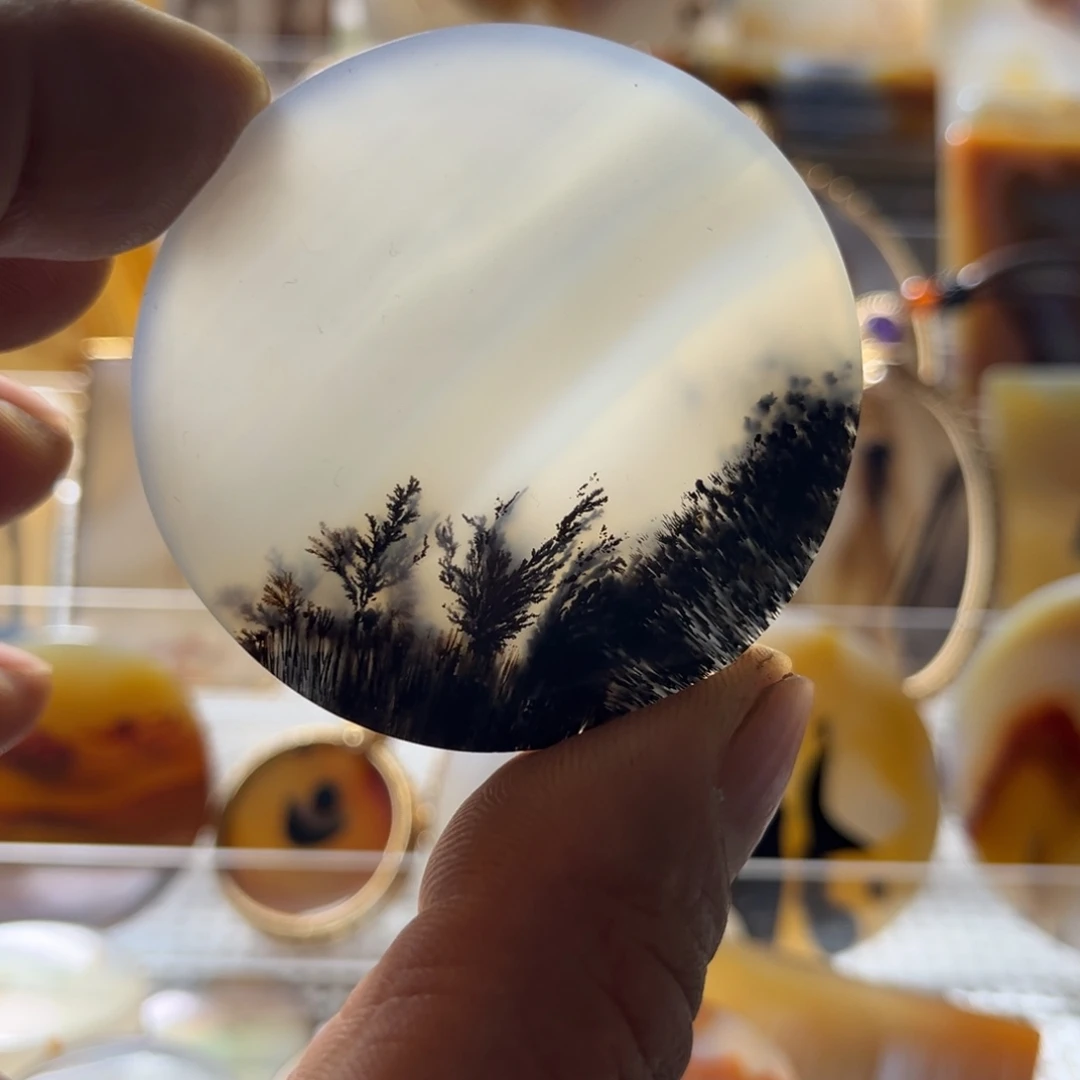 玛瑙/玉髓未镶嵌颈饰