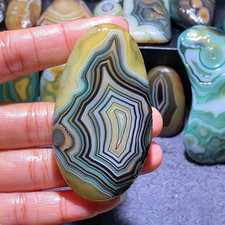 玛瑙/玉髓珠宝奇石未镶嵌