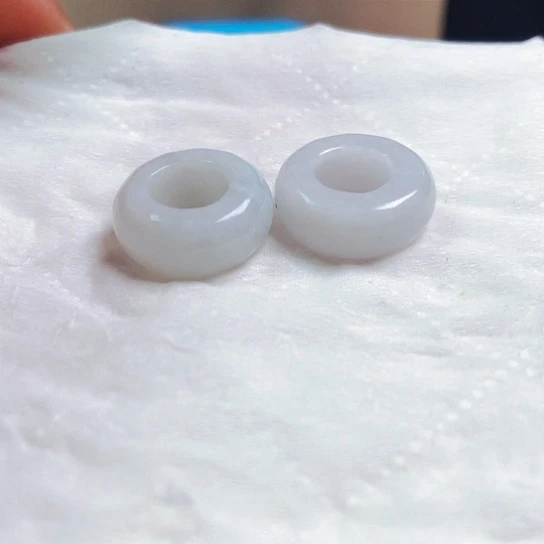 翡翠颈饰未镶嵌简**.吊坠