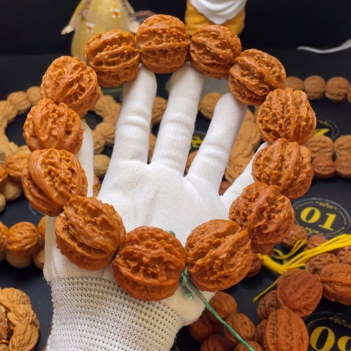 文玩核桃手串粗筋