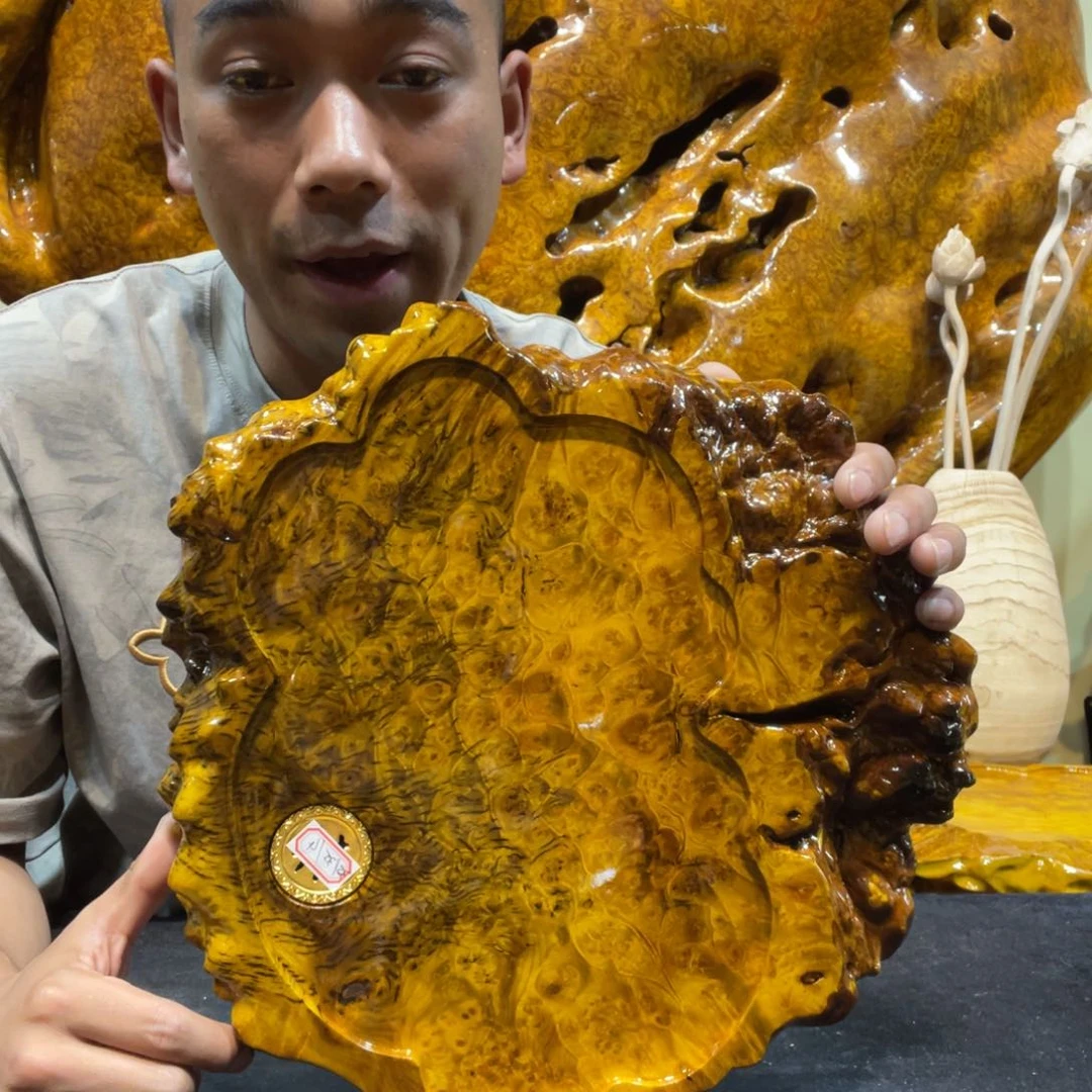 缅甸黄金樟树瘤工