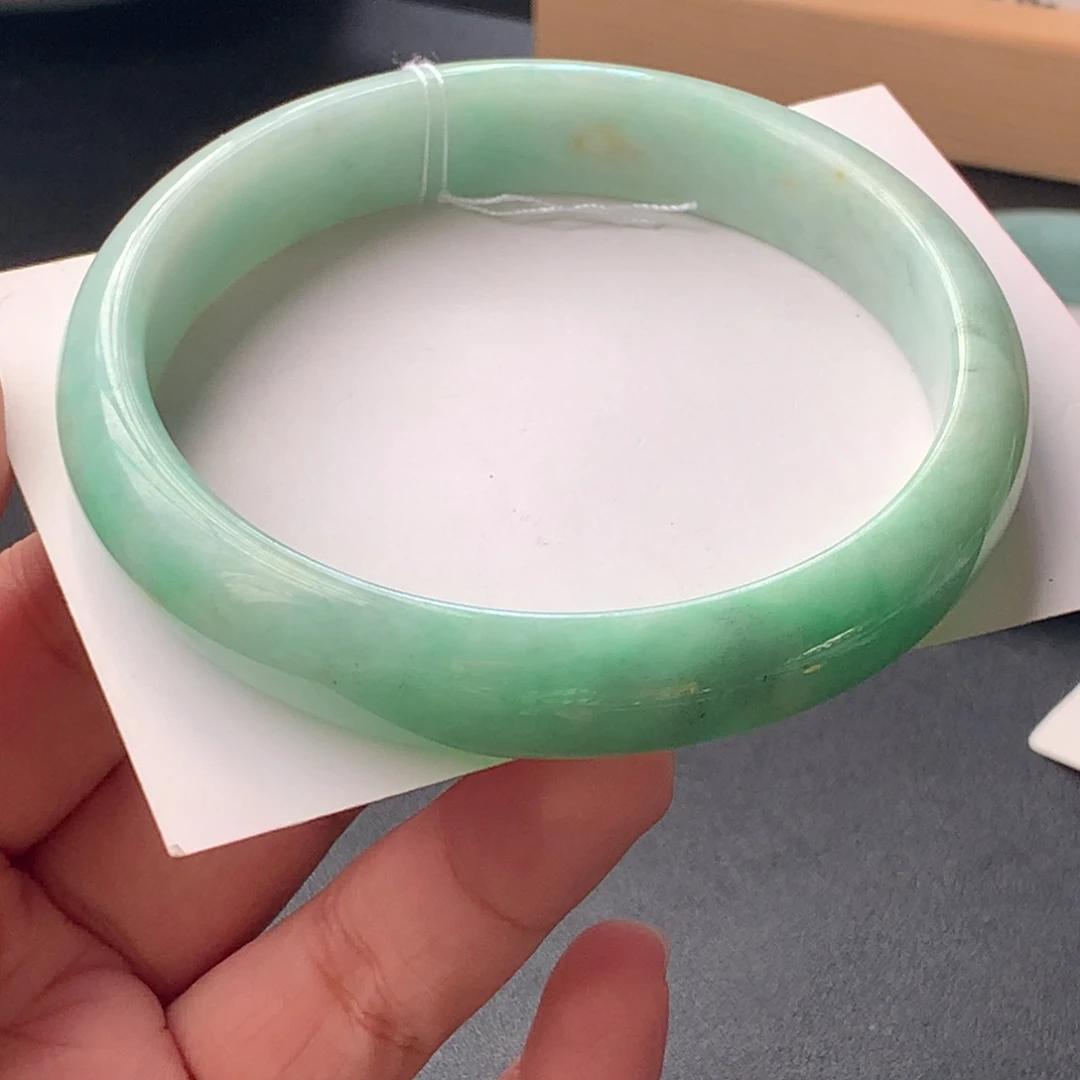翡翠未镶嵌手镯5号66-12.8-7.4