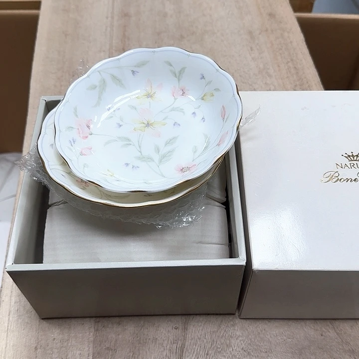 瓷片六个哈哈哈哈哈哈