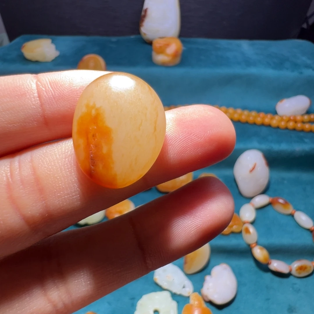 ᐃ***和田玉未镶嵌颈饰