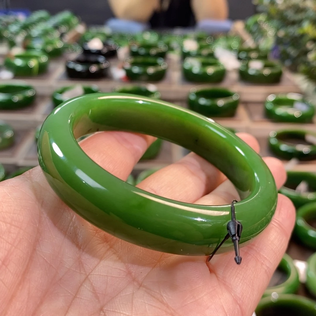 和田玉（碧玉）手镯未镶嵌