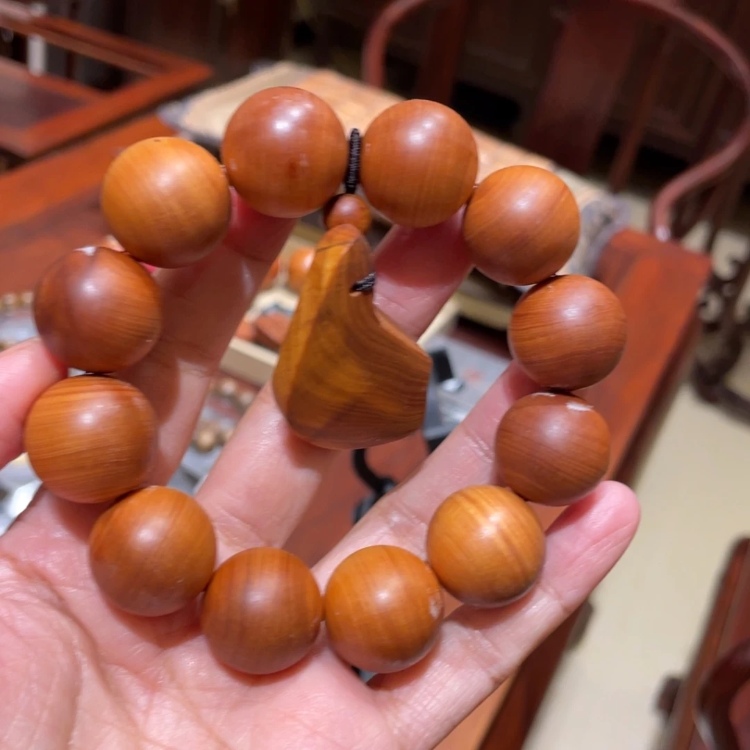 红酸枝木类成套家具