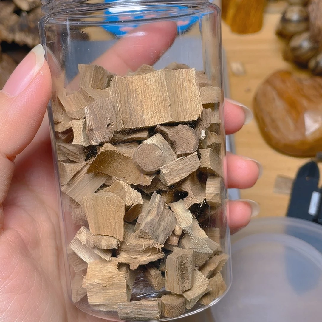 渔***行沉香达拉干碎料30克