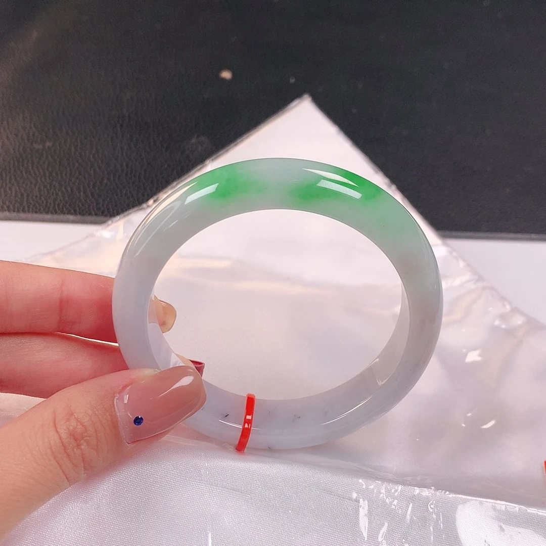 未镶嵌手镯翡翠511