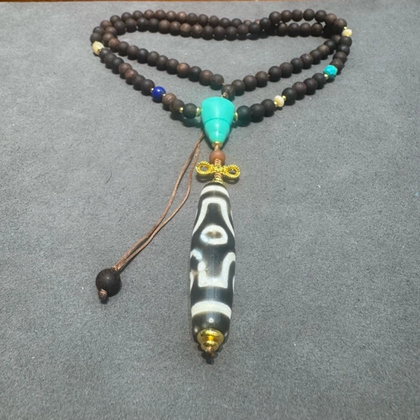 2938-降真香木带宝六眼吊坠项链一条47mm