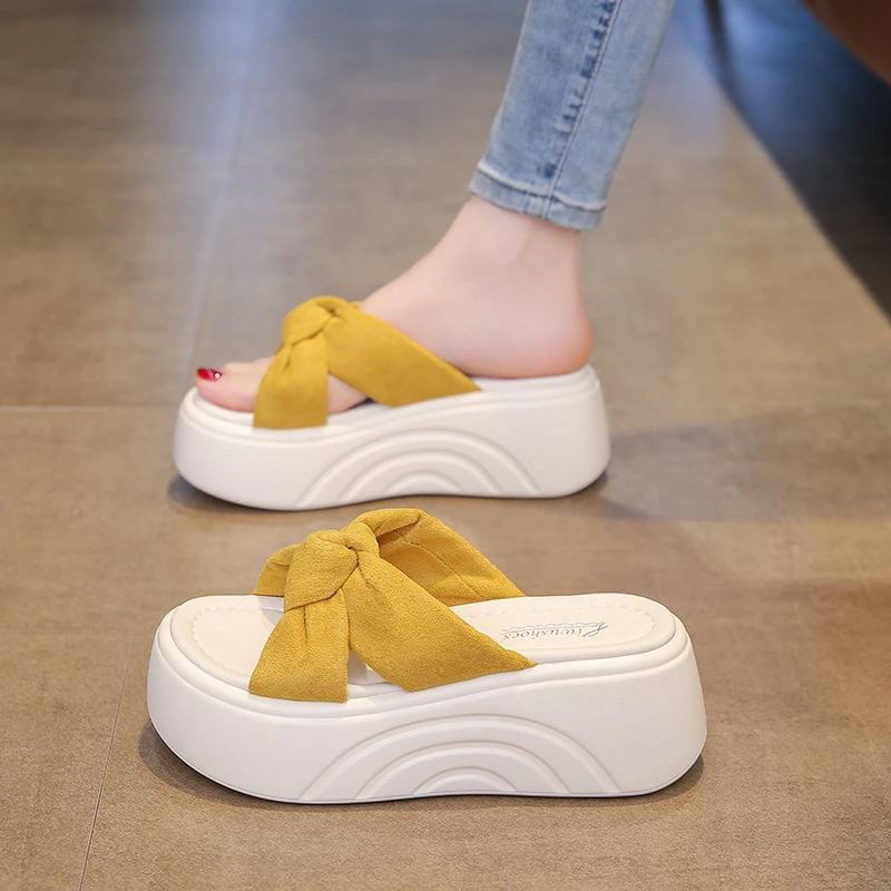 小码33厚底增高拖鞋女2025夏季新款外穿一字拖休闲爆款沙滩凉拖女