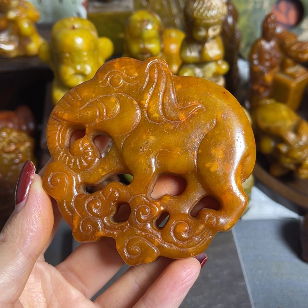 蛇纹石玉合金颈饰