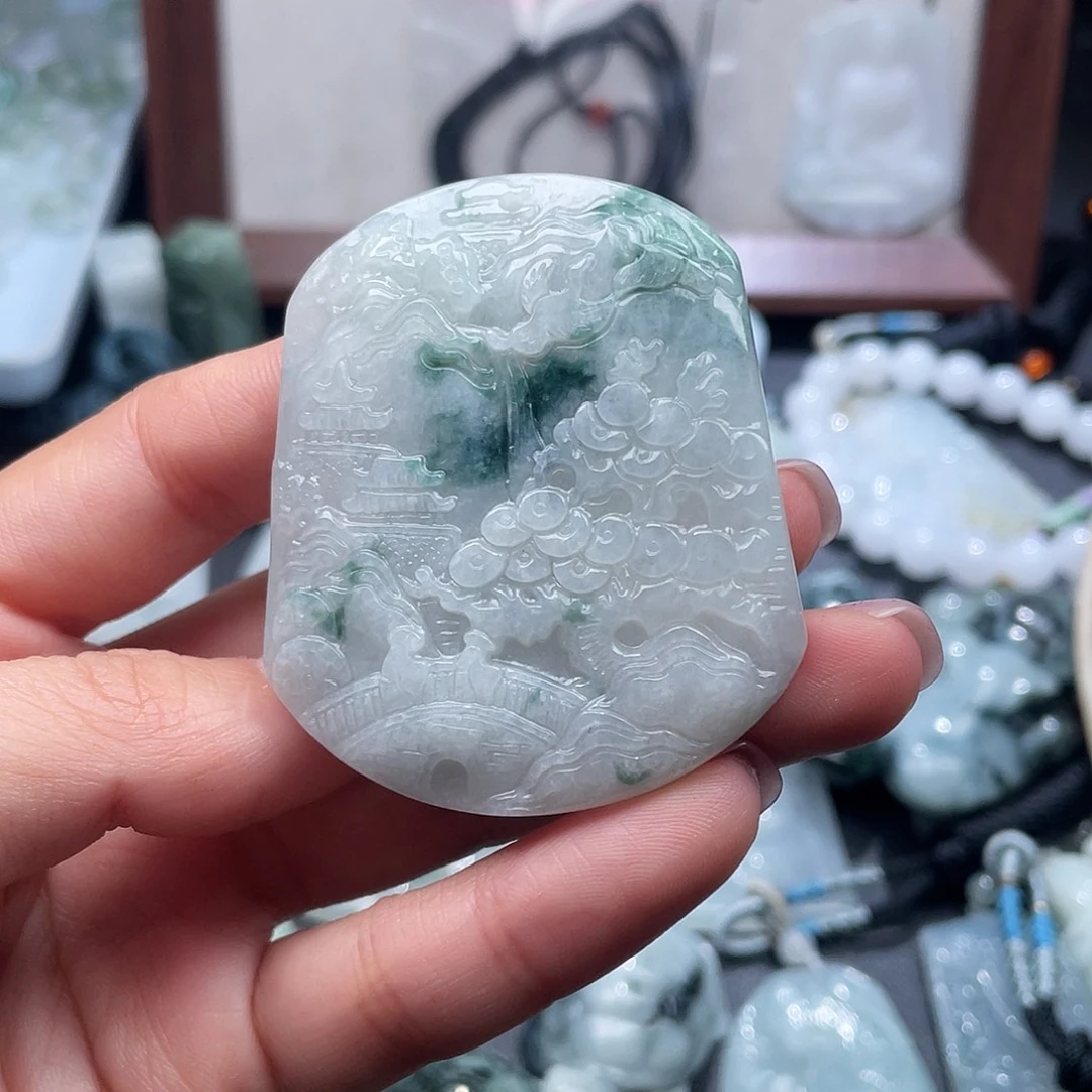 翡翠未镶嵌颈饰翡翠