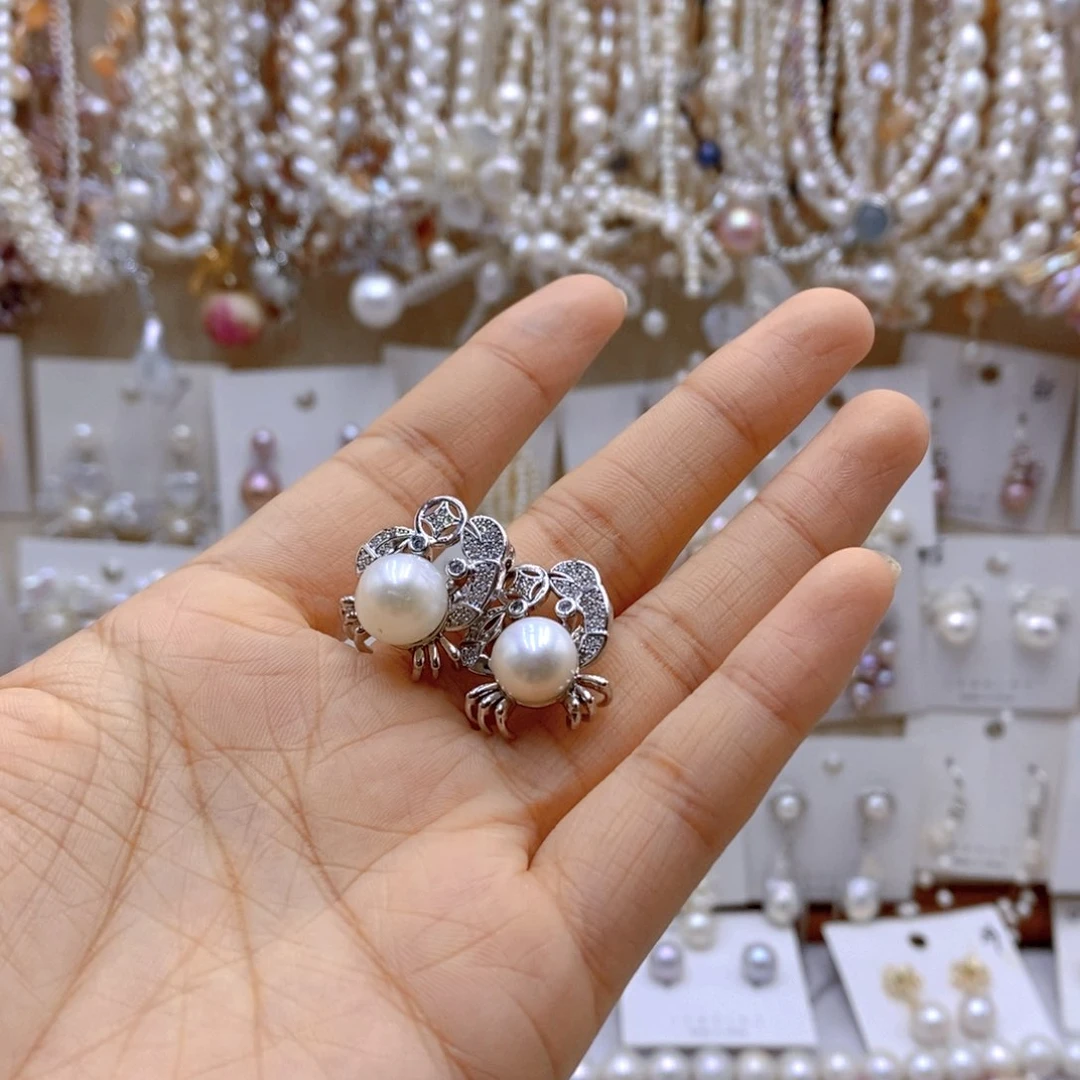 银S925镶嵌淡水珍珠耳饰