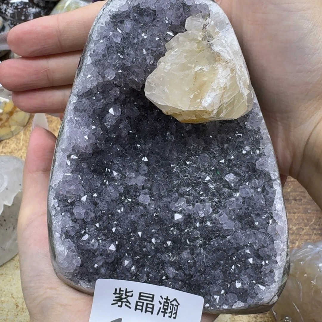 未镶嵌大型摆件（非配饰）水晶