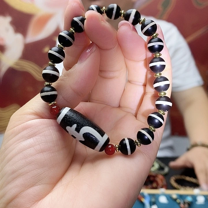 玛瑙/玉髓颈饰合金