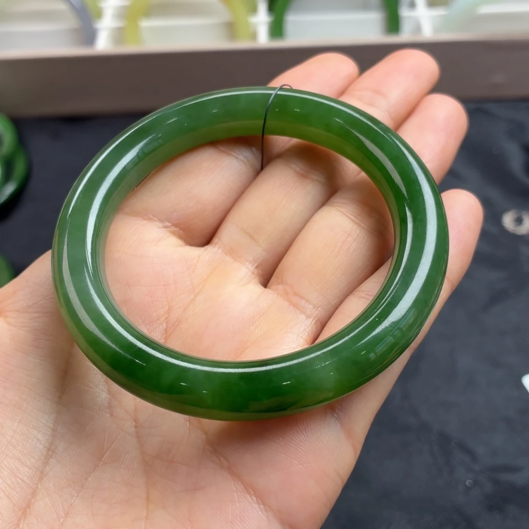 和田玉未镶嵌手镯碧玉54圈